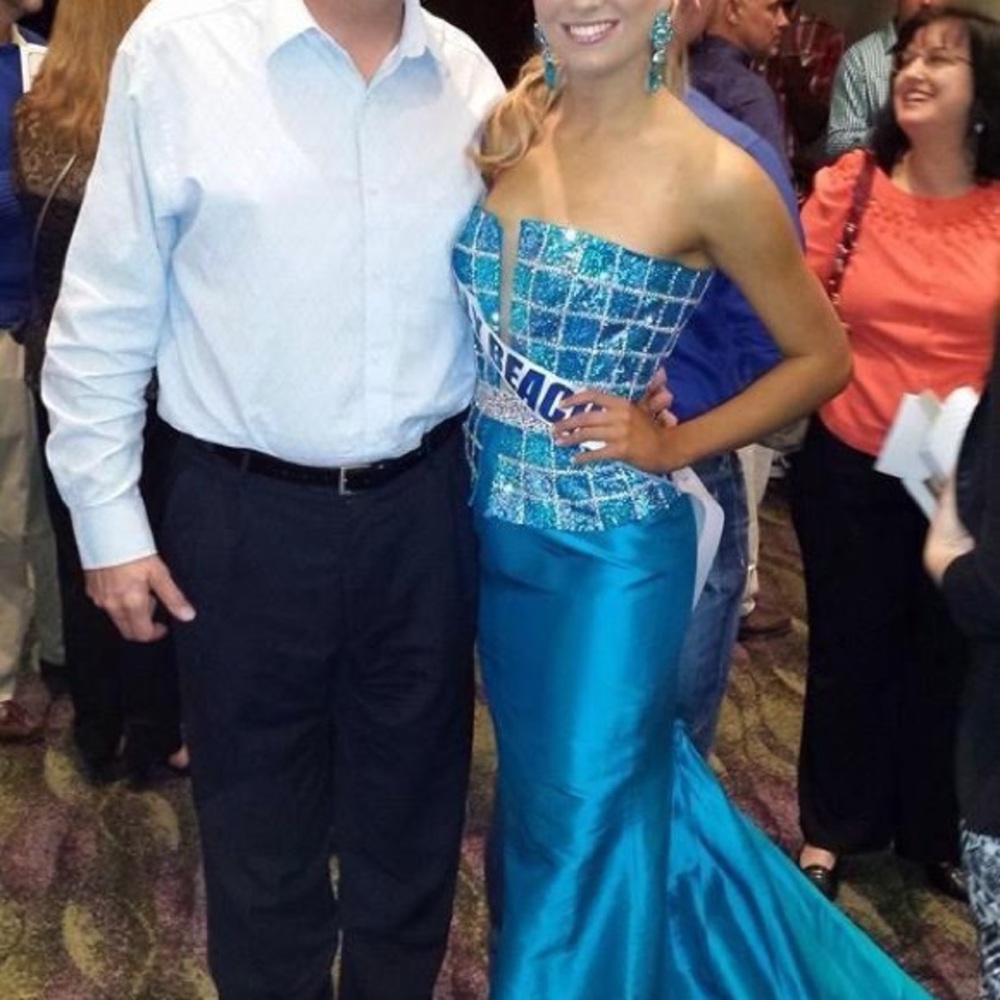 Sherri Hill Blue Gown